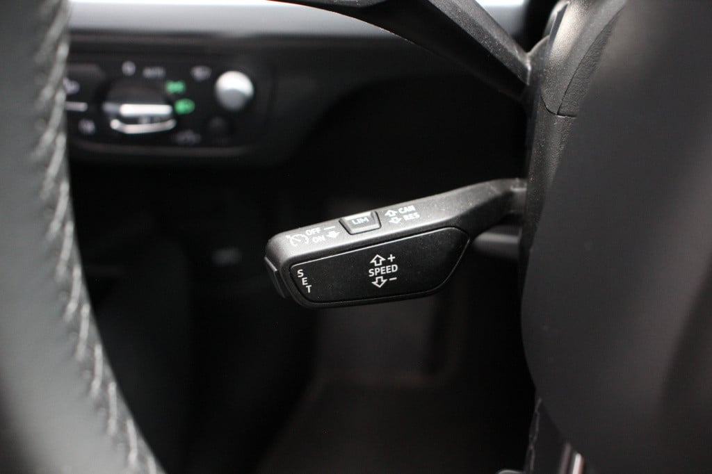 Audi Q5 50 tfsi e quattro pro line | pano. | camera | leder |