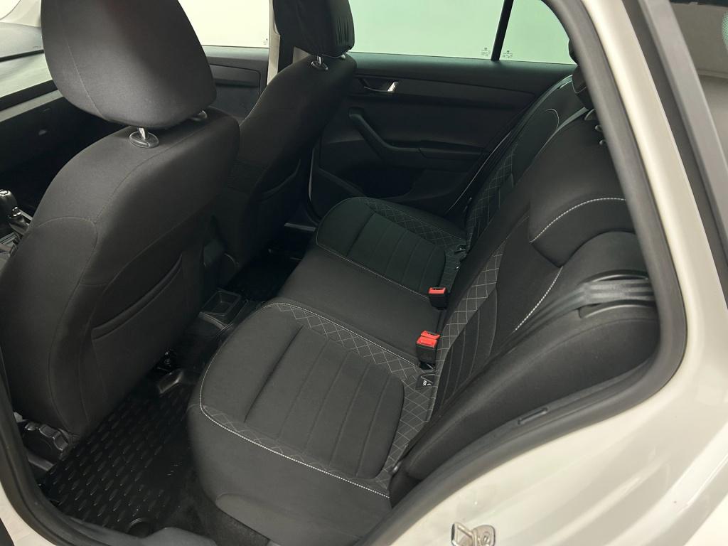 Skoda Fabia combi occasion 1.2 tsi style | wit | tweedehands skoda fabia | 