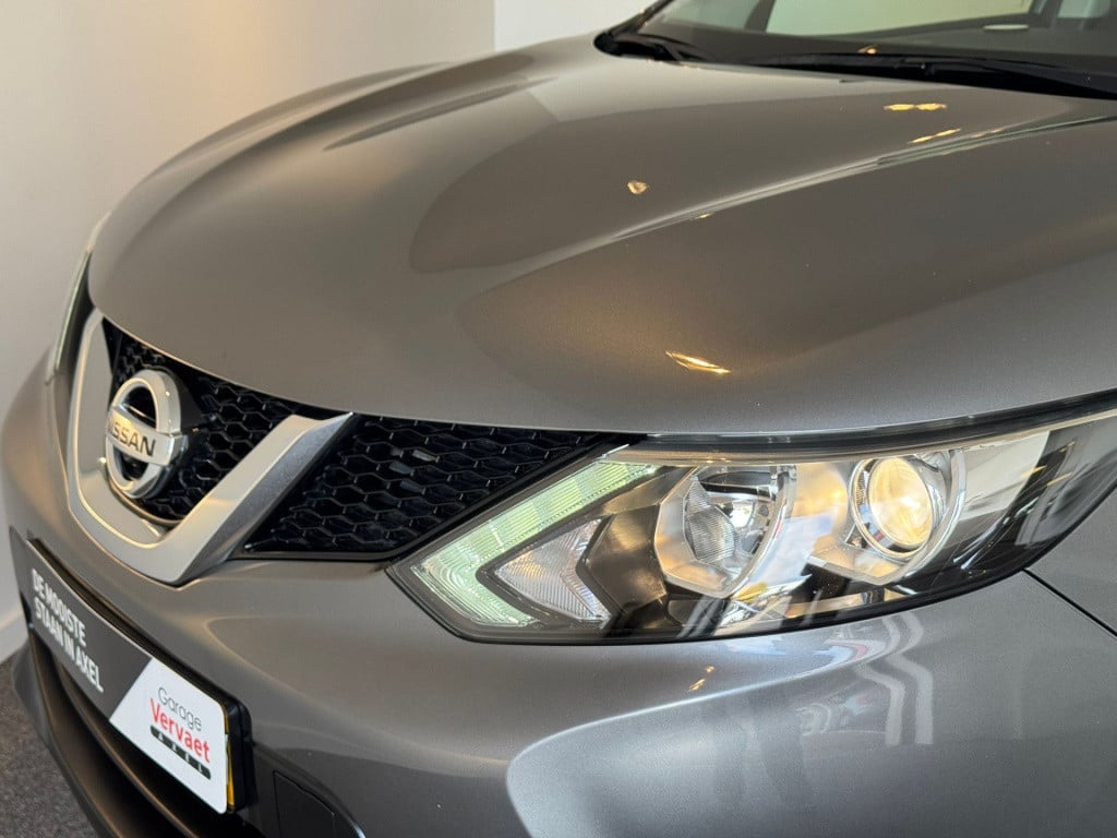 Nissan Qashqai 1.6 connect edition