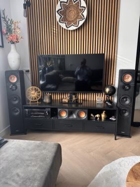 Te koop nette stereo set