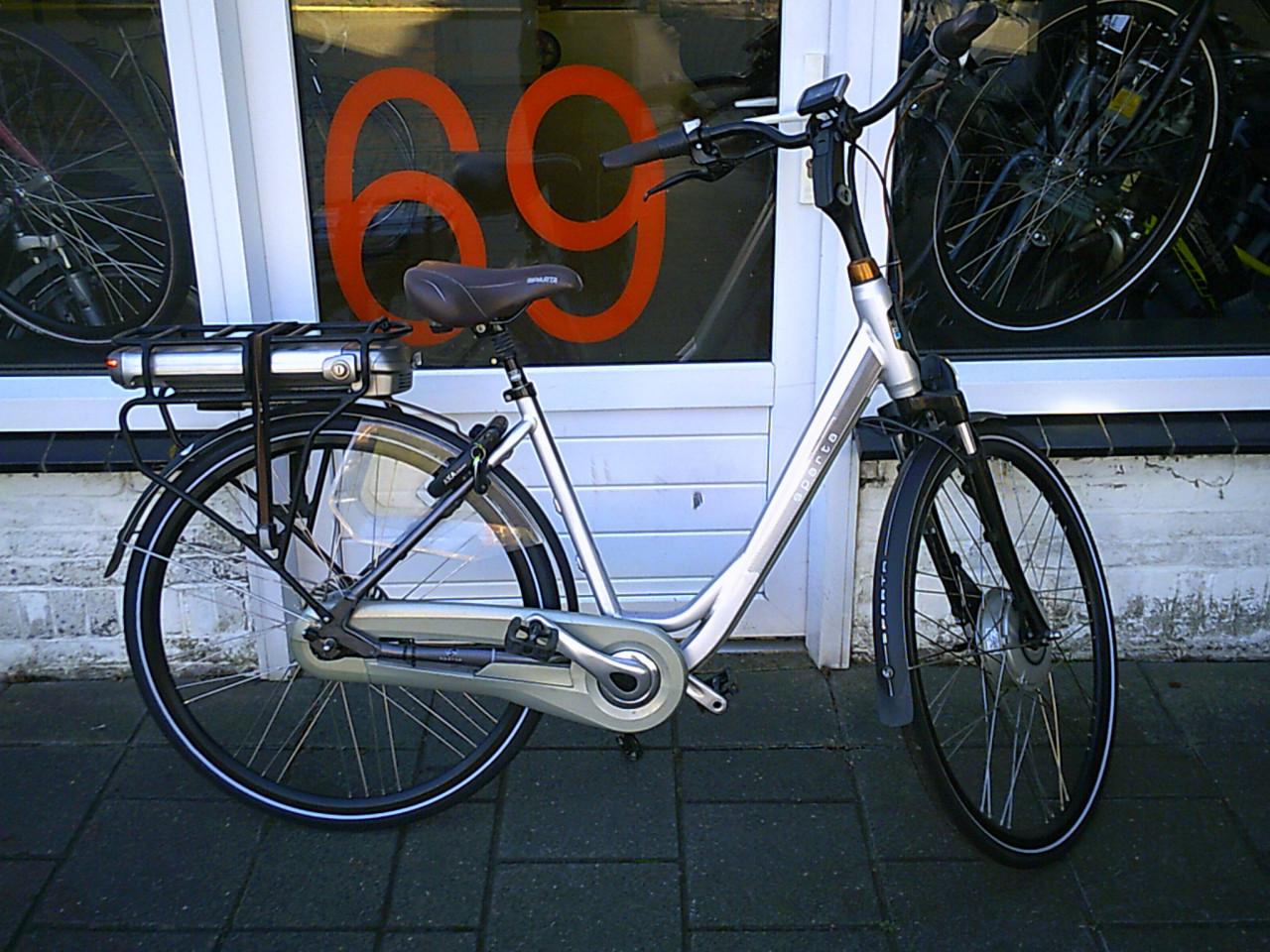 Gebruikte Sparta F8E E-Bike 48cm 8 versnellingen 500Wh accu