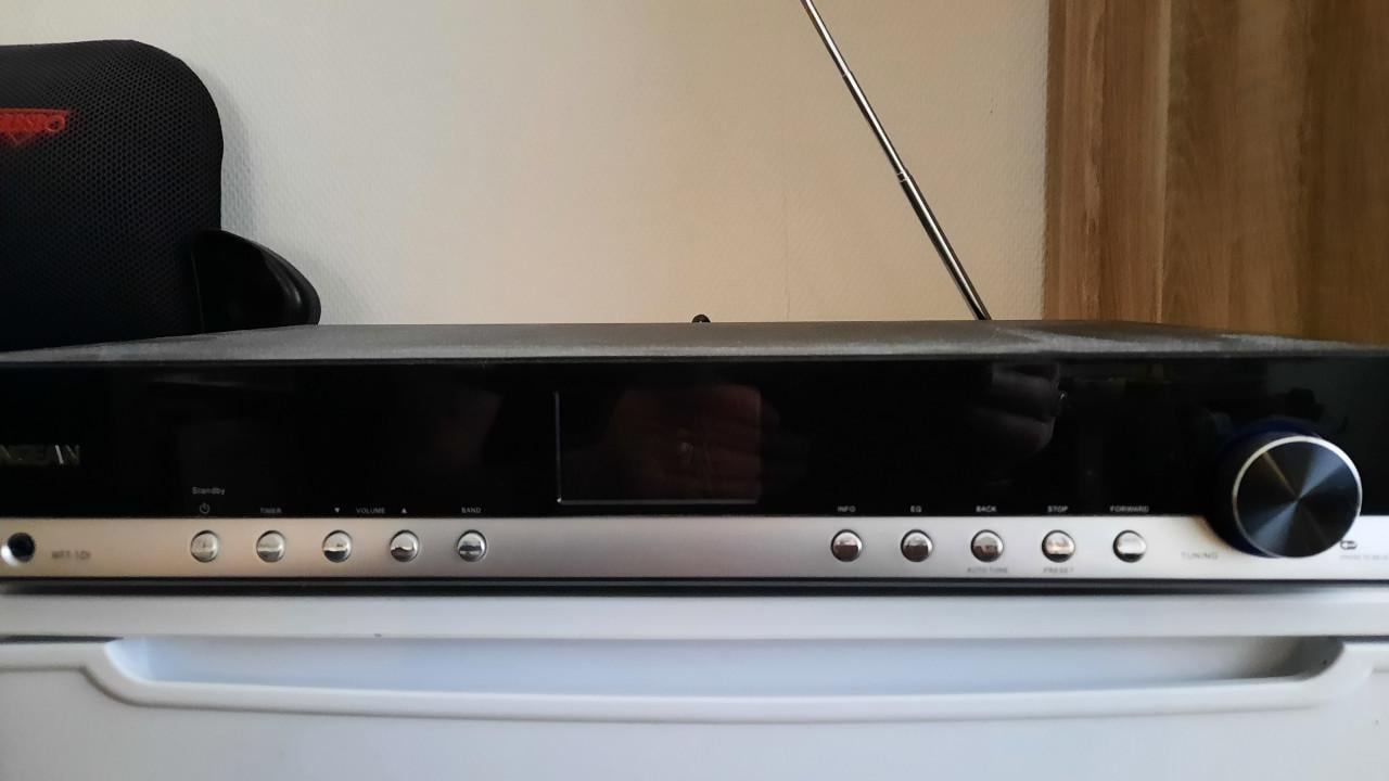 Tuner DAB +   Sangean