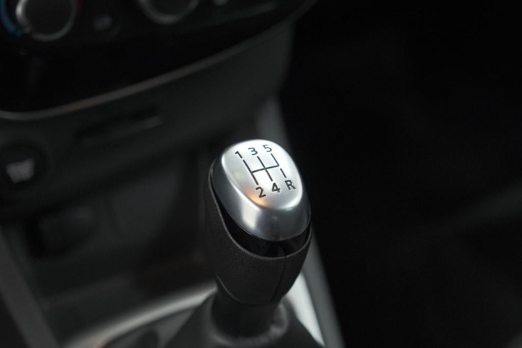 Renault Clio tce 90 limited | trekhaak | navigatie | parkeersensoren