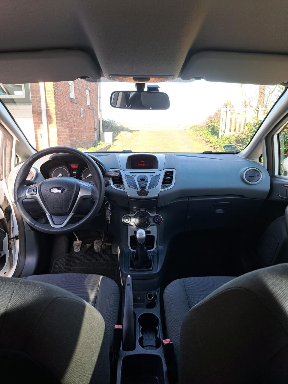 Ford fiesta 2011 1.25 Titanium 99.000 KM