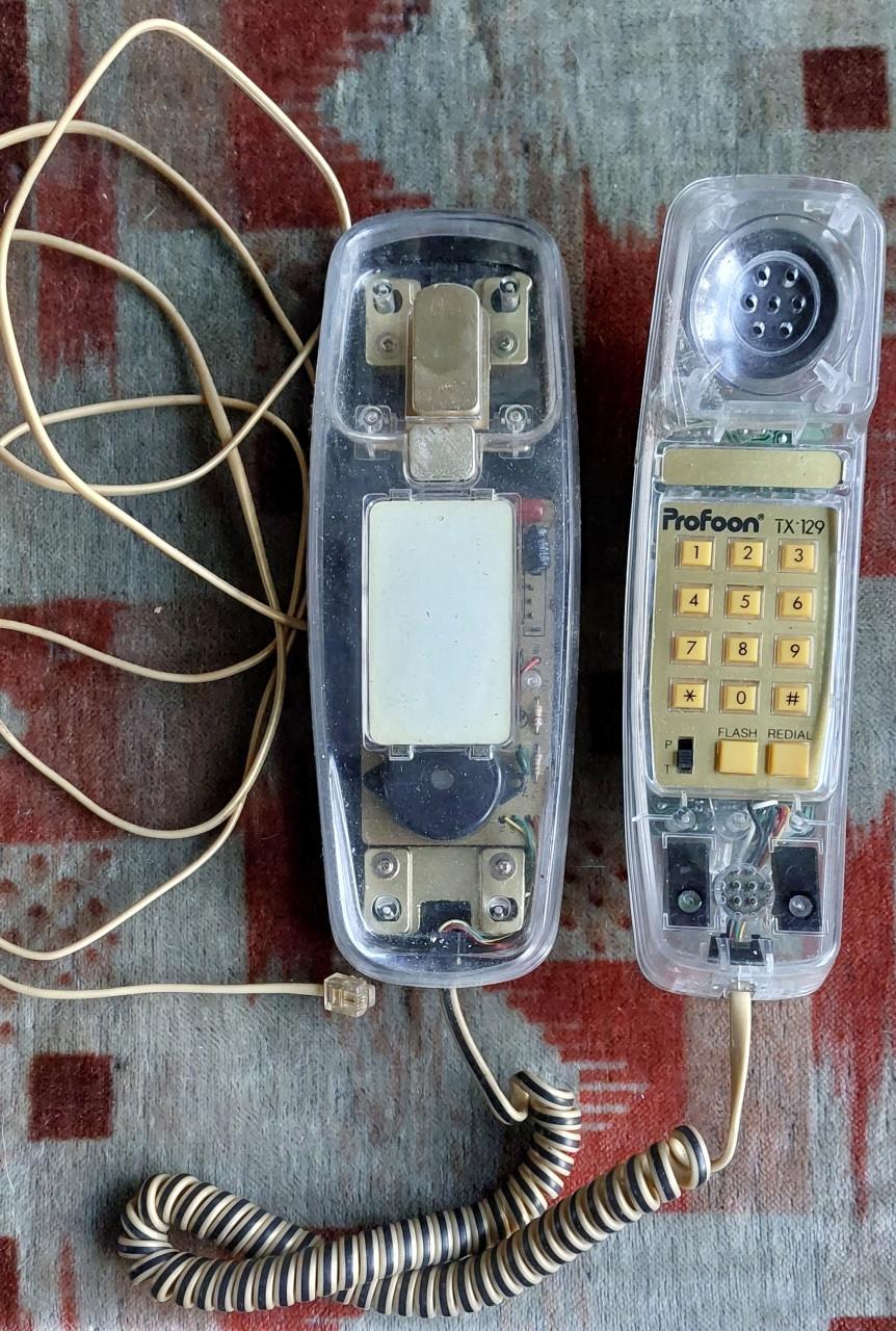 Vintage jaren 90 doorzichtige design telefoon