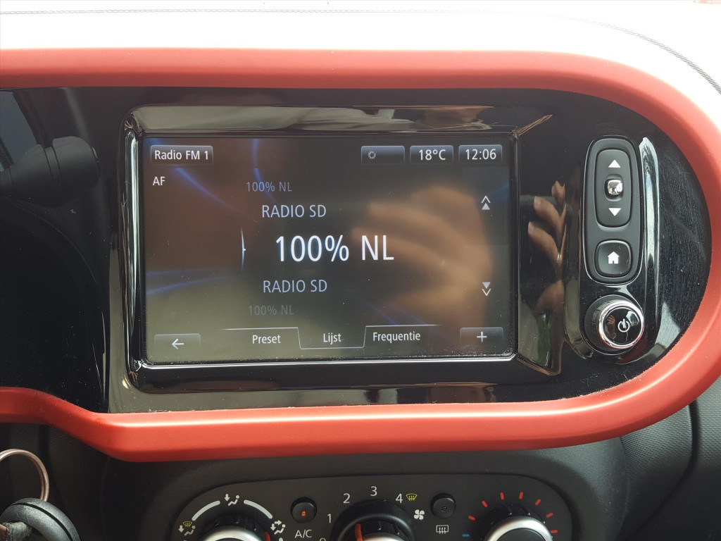 Renault Twingo 1.0 sce 70pk s&s dynamique navigatie | bluetooth | cruise co