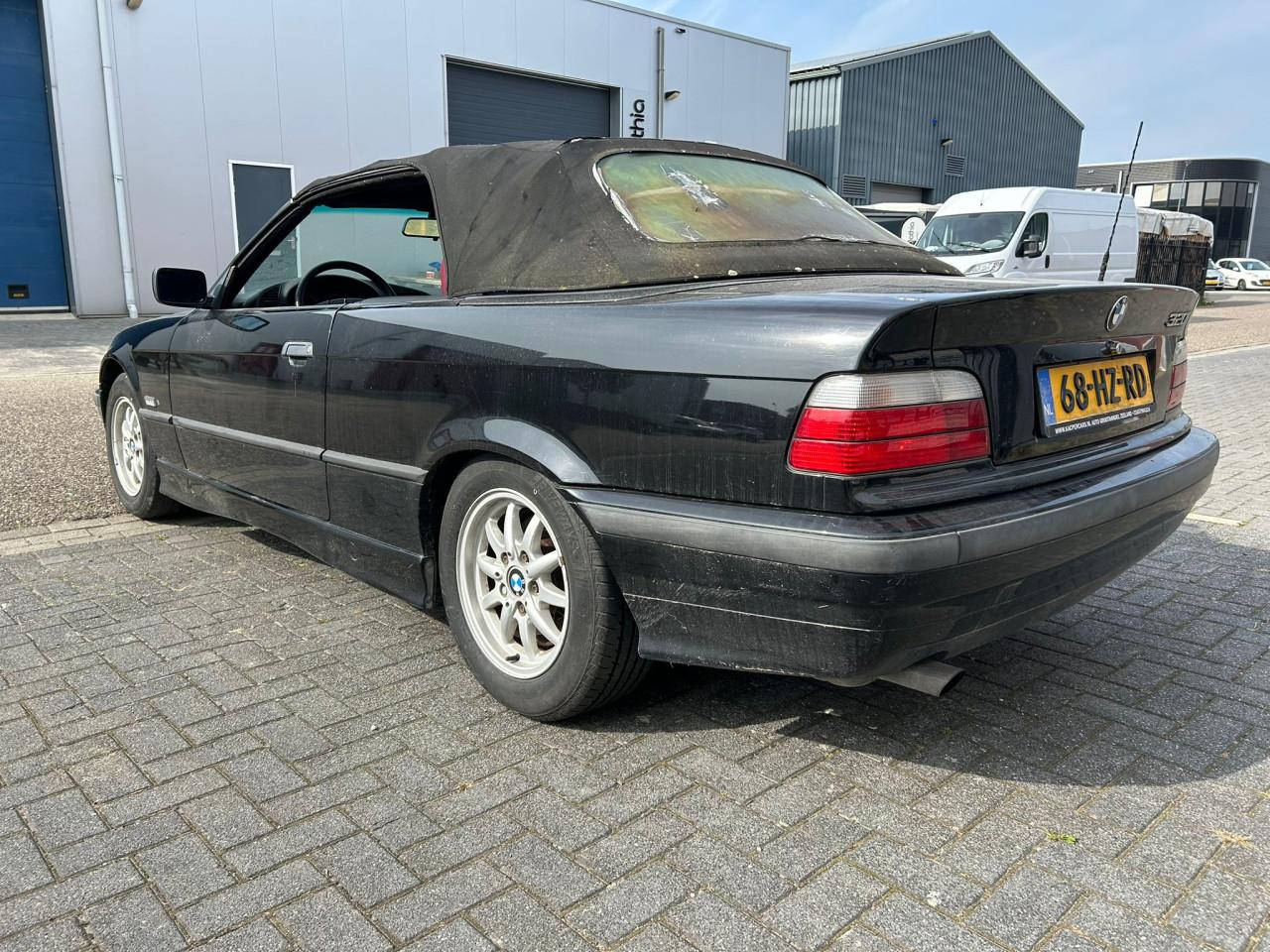 BMW 3-serie Cabrio 320i Executive OPKNAPPERTJE! RIJKLAAR TEGEN MEER PRIJS!