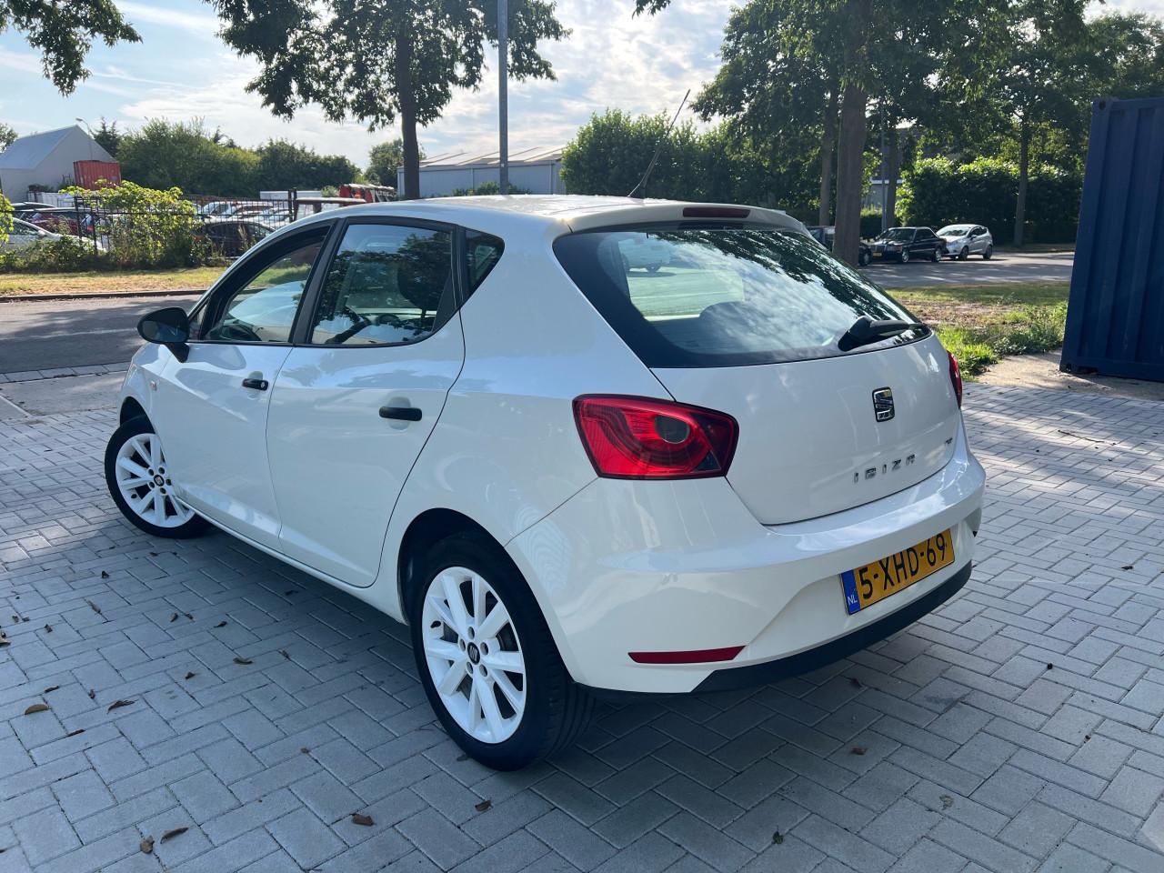 Seat Ibiza SC 1.2TSI Style Airco/Cruise/ Jaar apk