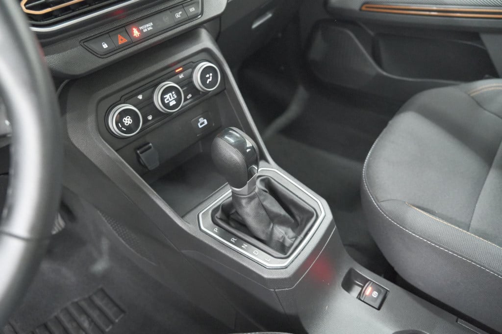 Dacia Sandero Stepway tce 90 expression | camera | dodehoekdetectie | navig