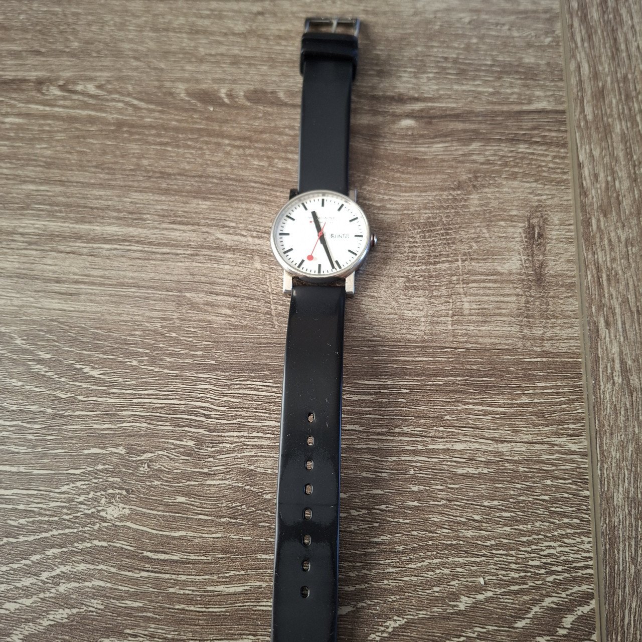 Mondaine Unisex horloge