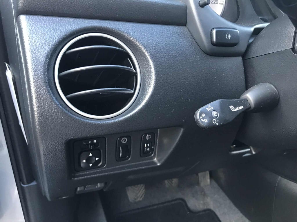 Mitsubishi Outlander 2.0 invite+