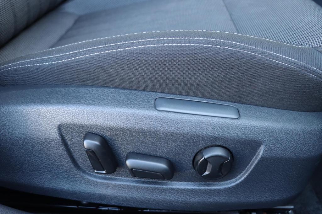 Skoda Superb combi 1.4 ehybrid style 218pk dsg6 | soh 93,1% | memory | stoe