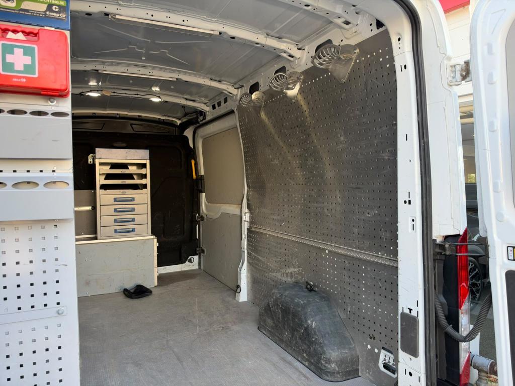 Ford Transit 330 2.0 tdci l3h2 trend