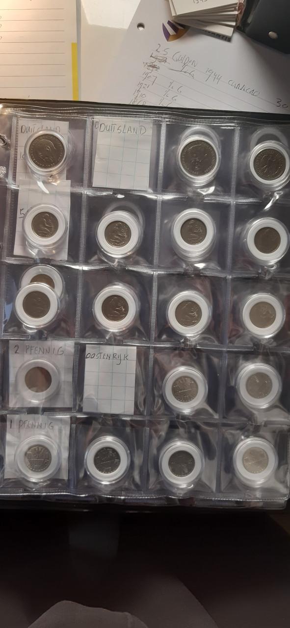 Map met oude munten buitenland