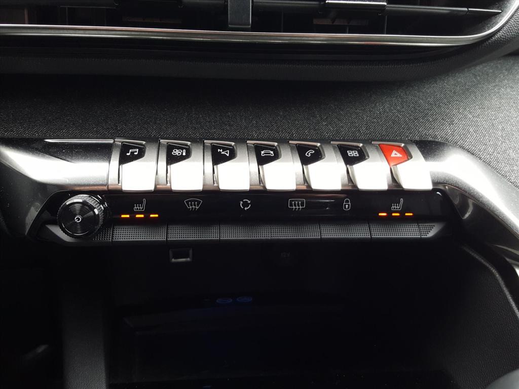 Peugeot 5008 1.2 130pk s&s allure pack business 7p apple carplay & android 