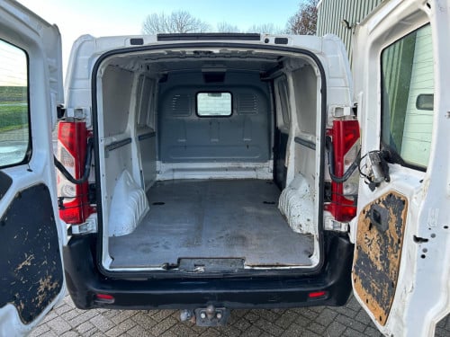 Auto,s peugeot