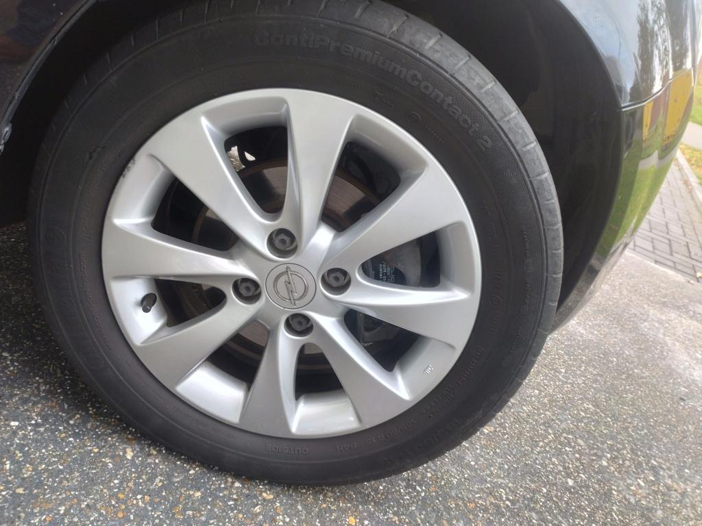 Opel Agila 1.2i edition automaat