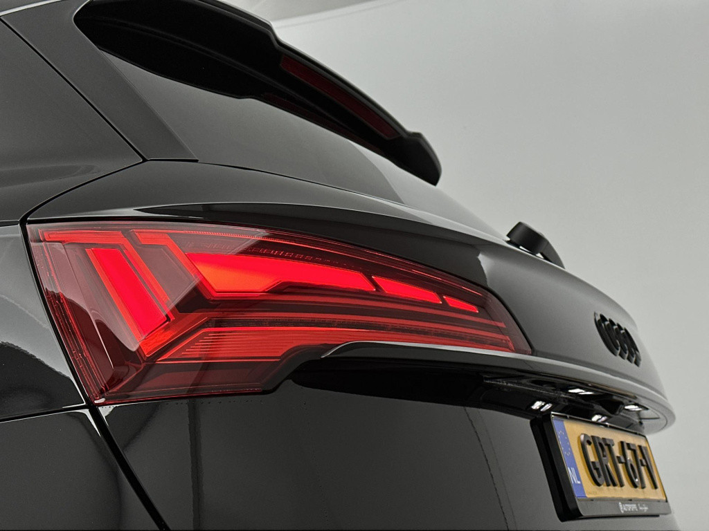 Audi Q5 50 tfsi e s edition competition