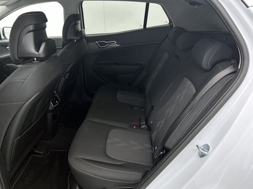 Kia Sportage 1.6 t-gdi plug-in hybrid awd dynamicline | sidebars | lichtmet