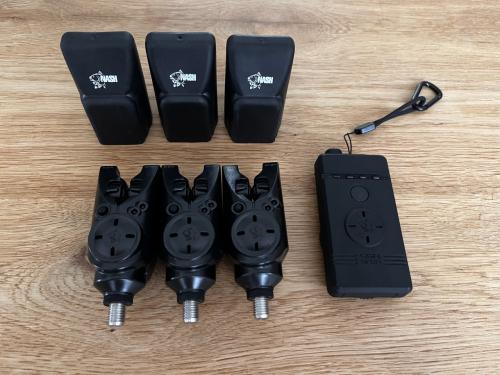 Nash S5r 3+1 set rood