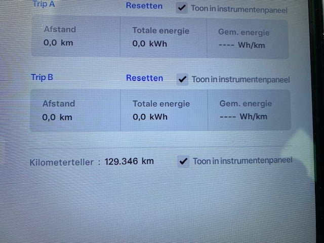 Tesla Model S 85D 2016