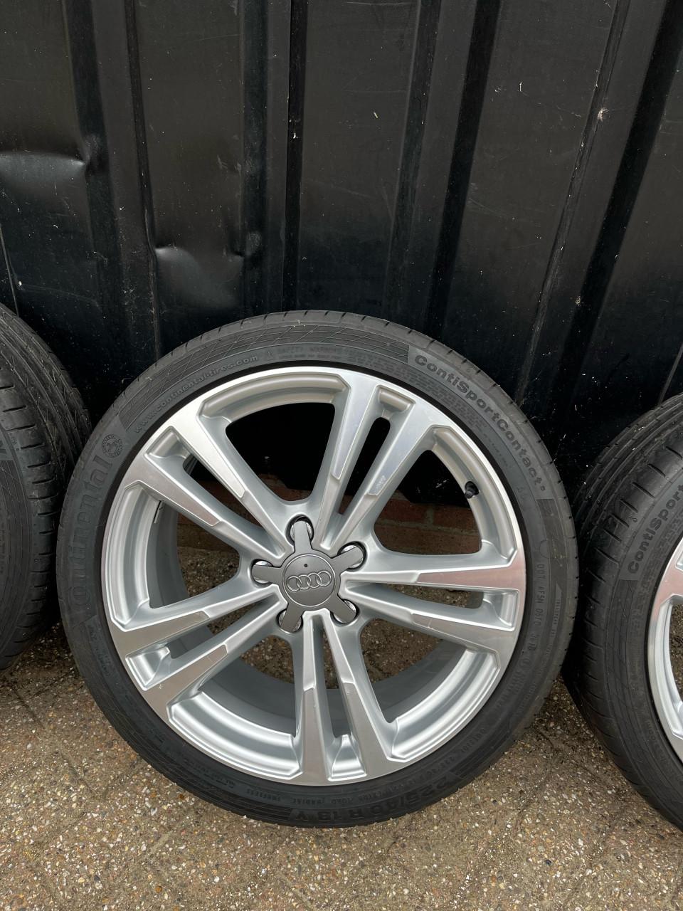 Originele Audi A3 S-line, 18 inch velgen (5x112).