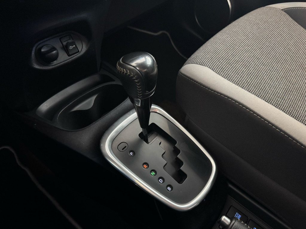 Toyota Yaris 1.5 hybrid y20 exclusive edition