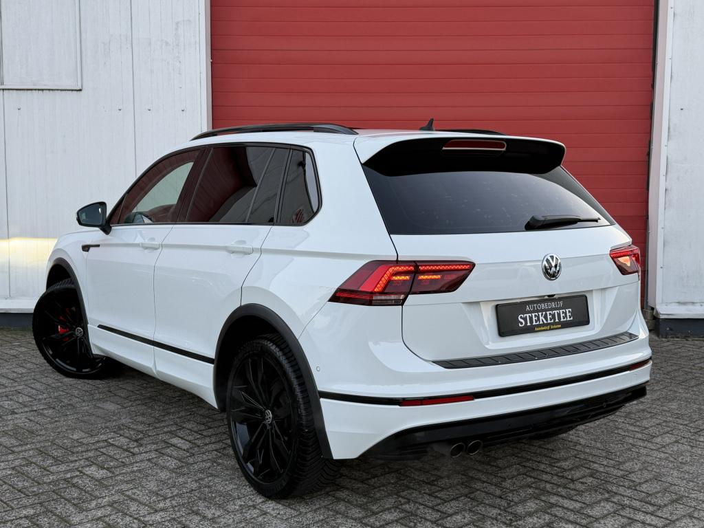 Volkswagen Tiguan 2.0 tsi 4motion highline | pano | acc | carplay | rijklaa