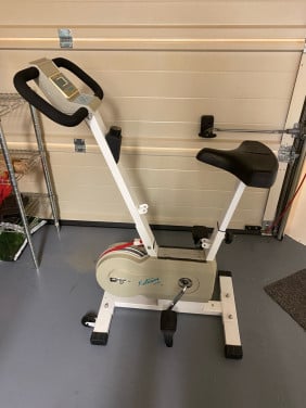 HOME TRAINER