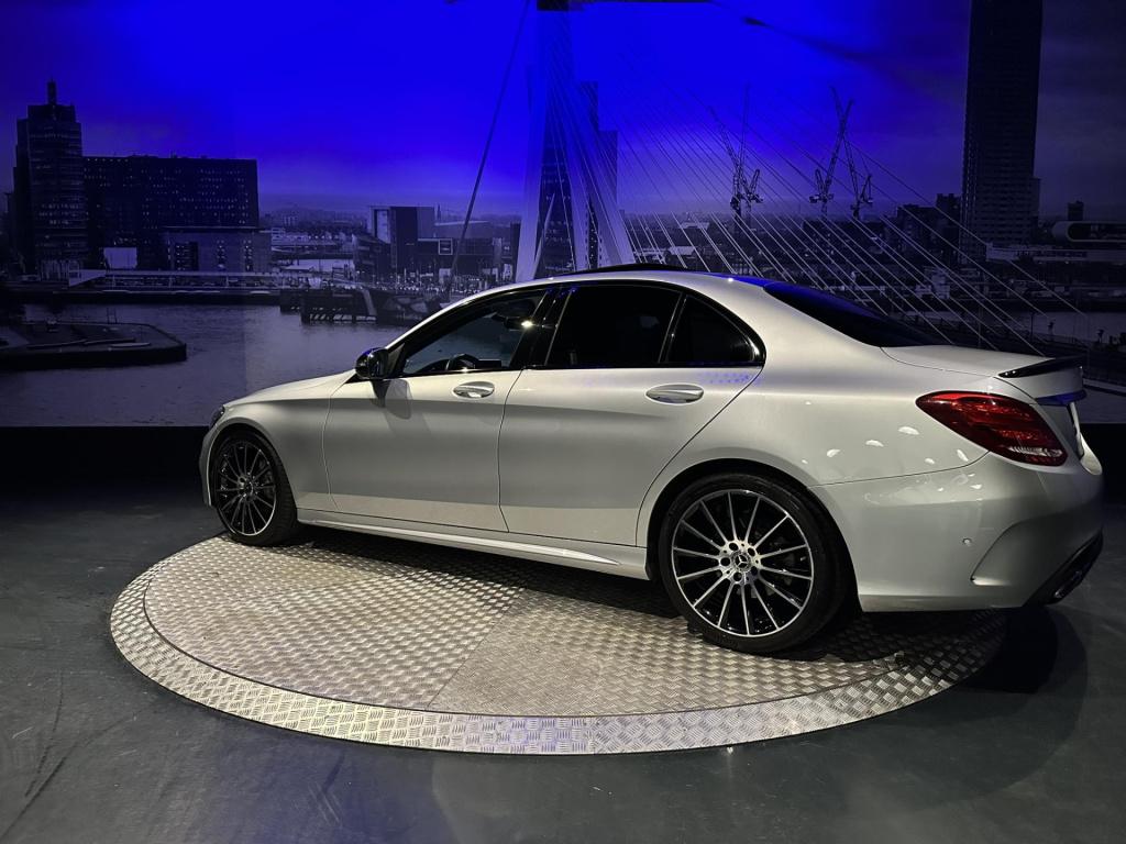 Mercedes-Benz C-Klasse 180 sport edition premium plus amg *pano*360camera*b