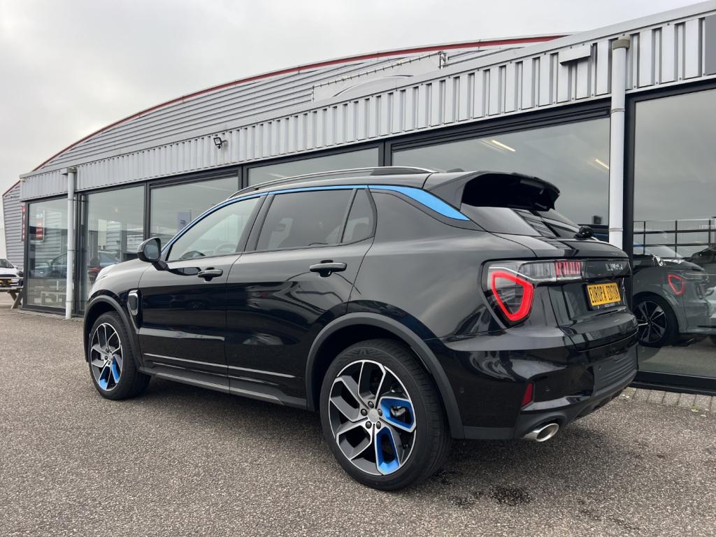 Lynk & Co 01 1.5 261pk 7dcth plug in hybrid , pano dak , 360gr camera , car