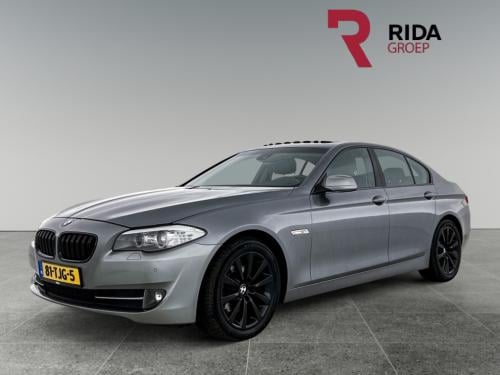 BMW 5 Serie 523i high executive | schuif/kanteldak |