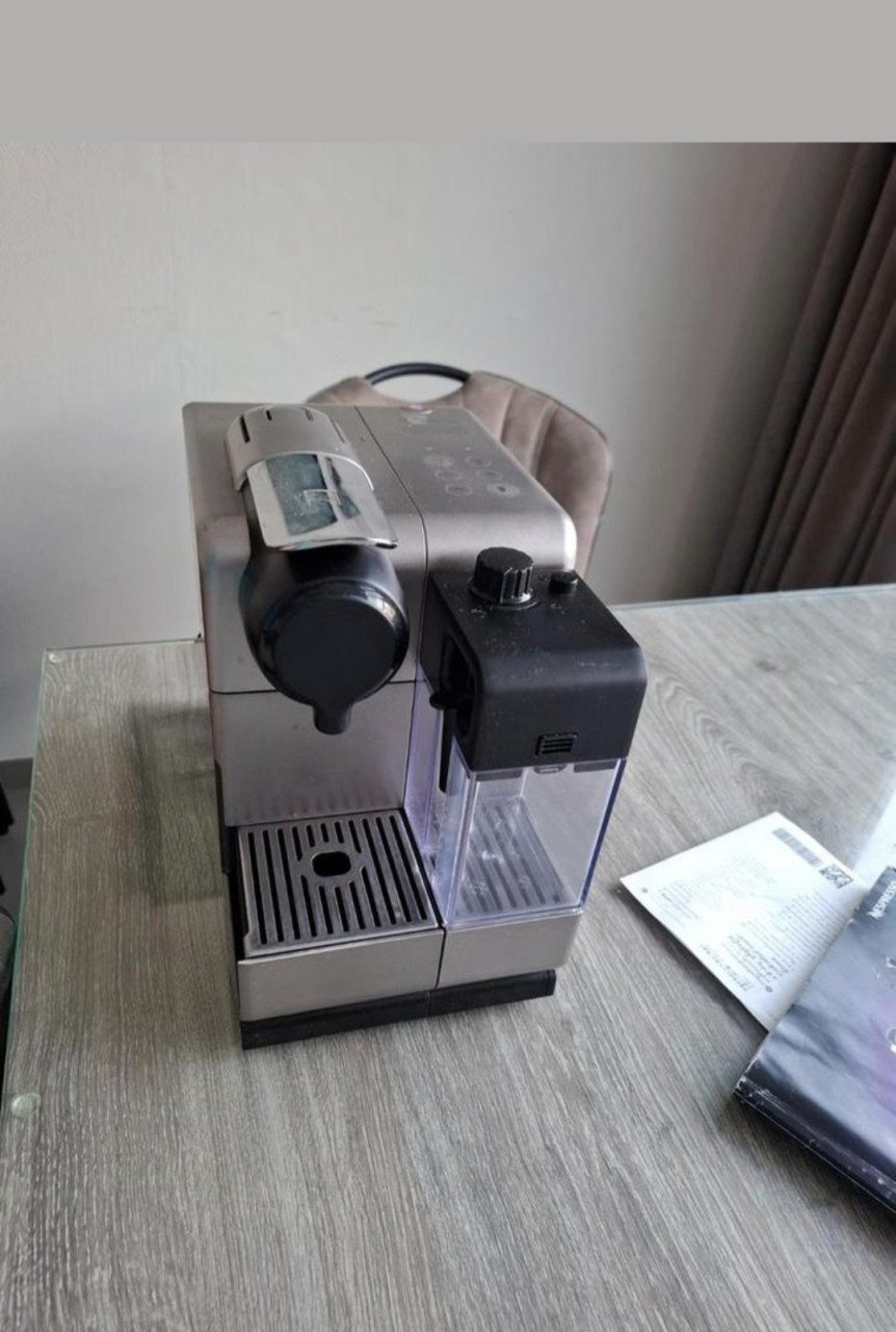 Nespresso DeLonghi EN 550 S