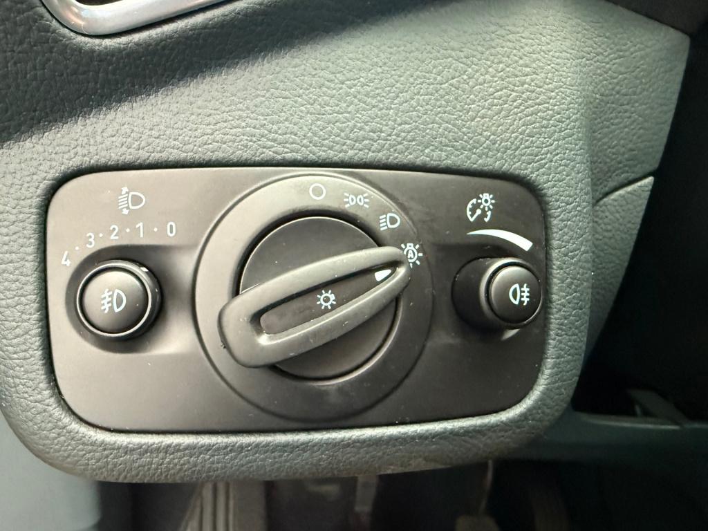 Ford C-max 1.0 edition plus