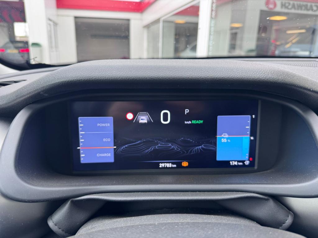 Jeep Avenger altitude 54 kwh