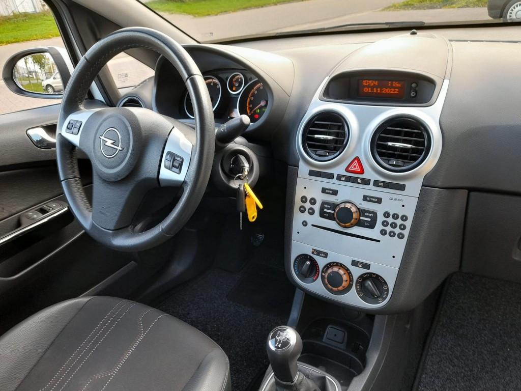 Opel Corsa 1.2 xe gas g3 !!! Eco Flex Coler Edition 3deurs bj:2012 airco