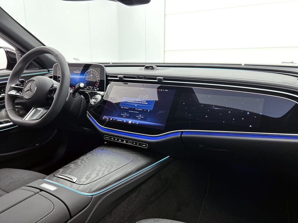 Mercedes-Benz E-Klasse 300 e sport edition | trekhaak | nightpakket | premi