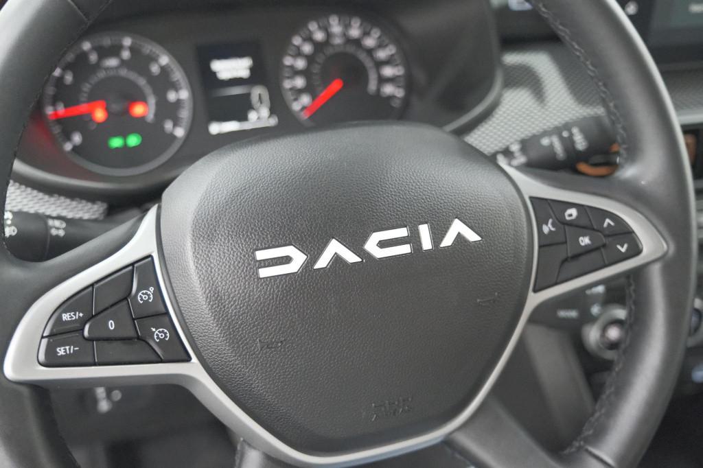 Dacia Sandero Stepway tce 90 expression | camera | dodehoekdetectie | navig
