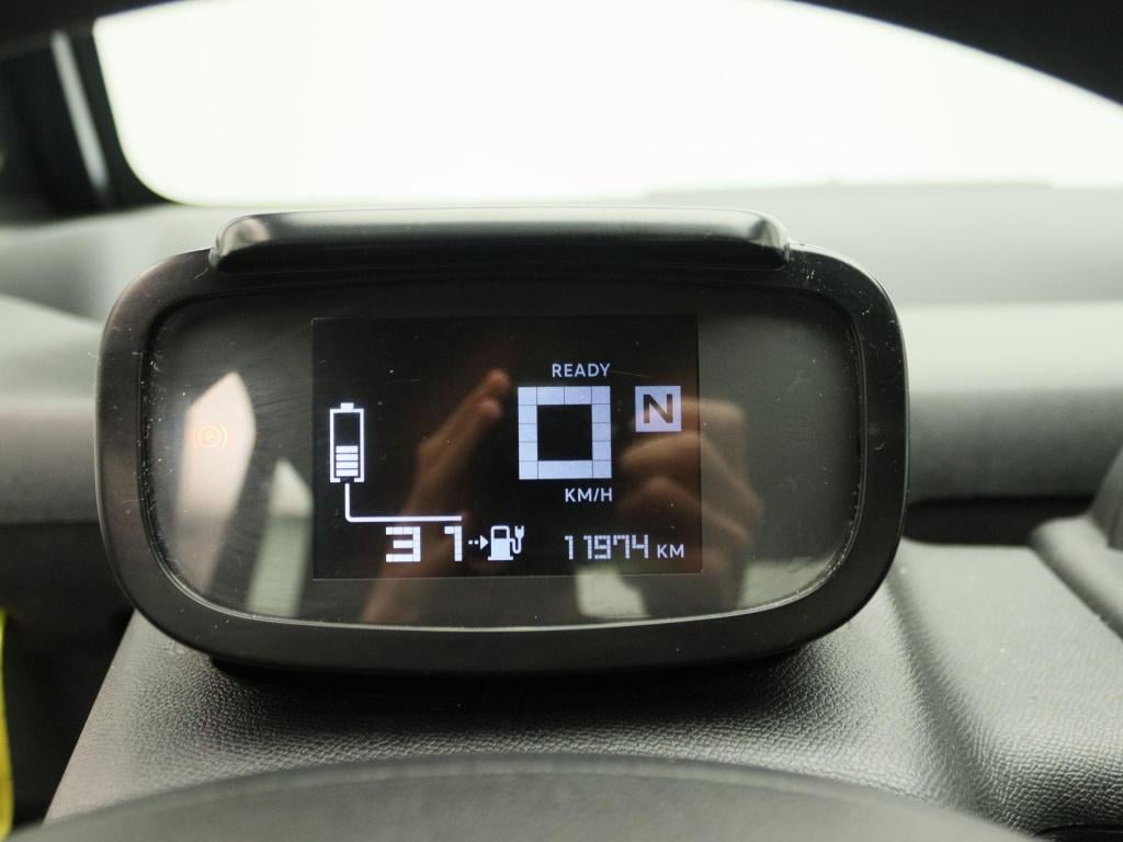 Opel Rocks-e base | panoramadak | vanaf 16jaar | velgen |