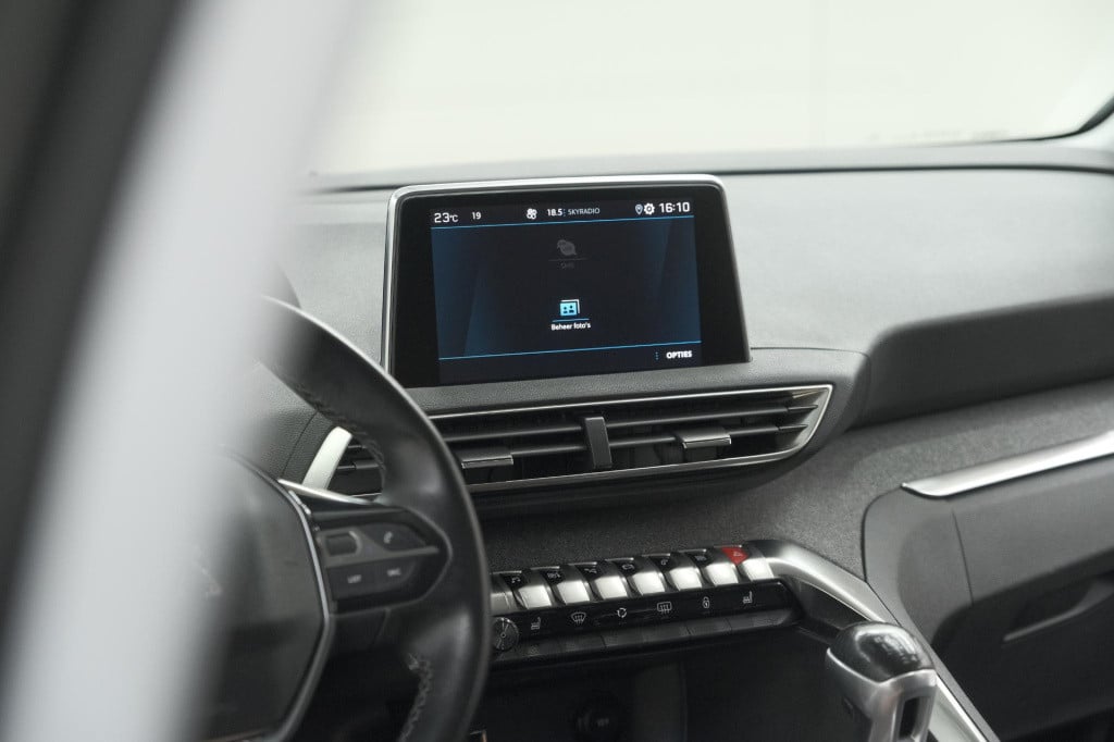 Peugeot 3008 puretech 130 allure | camera | dodehoekdetectie | elektronisch