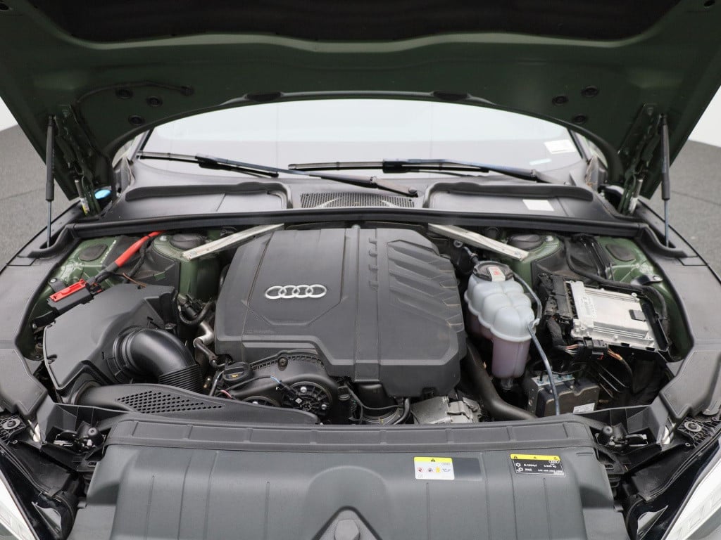 Audi A5 sportback 35 tfsi s edition competition | automaat  | panorama dak 