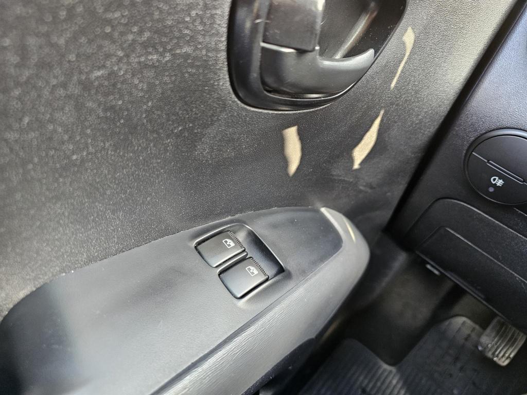 Hyundai I 10 1.0 pro lage kilometerstand! van 1e eigenaar.