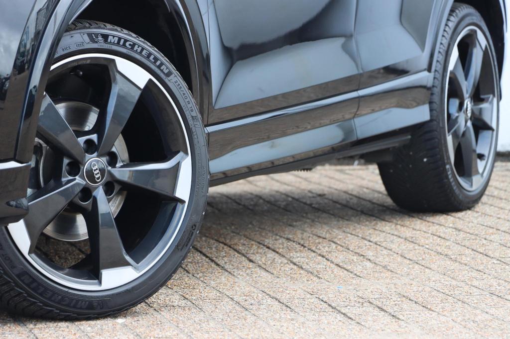 Audi Q2 35 tfsi s edition 150pk s tronic