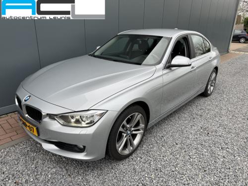 BMW 3-serie 320i 184pk executive sportline sedan