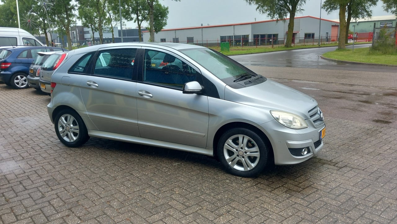 Mercedes B klasse 200 Automaat !!! 5drs bj:2008 airco-navigatie i.z.g.st