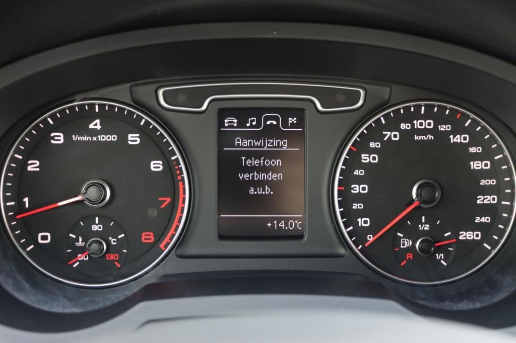 Audi Q3 1.4 tfsi pro line | navi | sensoren | cruise control