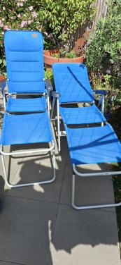 2 kampeer/tuinstoelen
