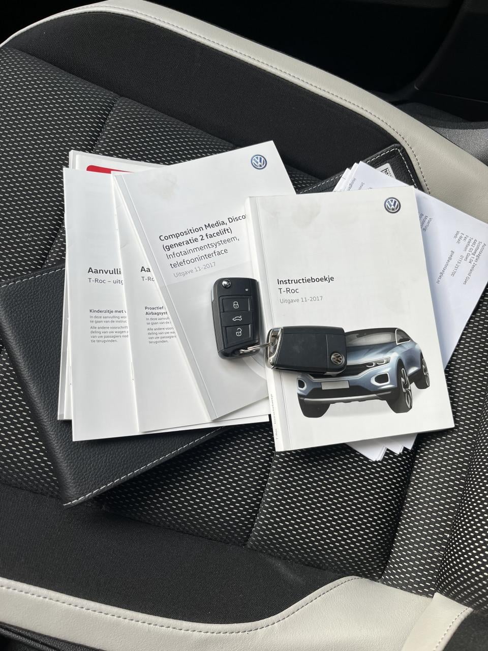 Volkswagen T-Roc 1.5 TSI Sport*NL- AUTO*DSG*TREKHAAK*