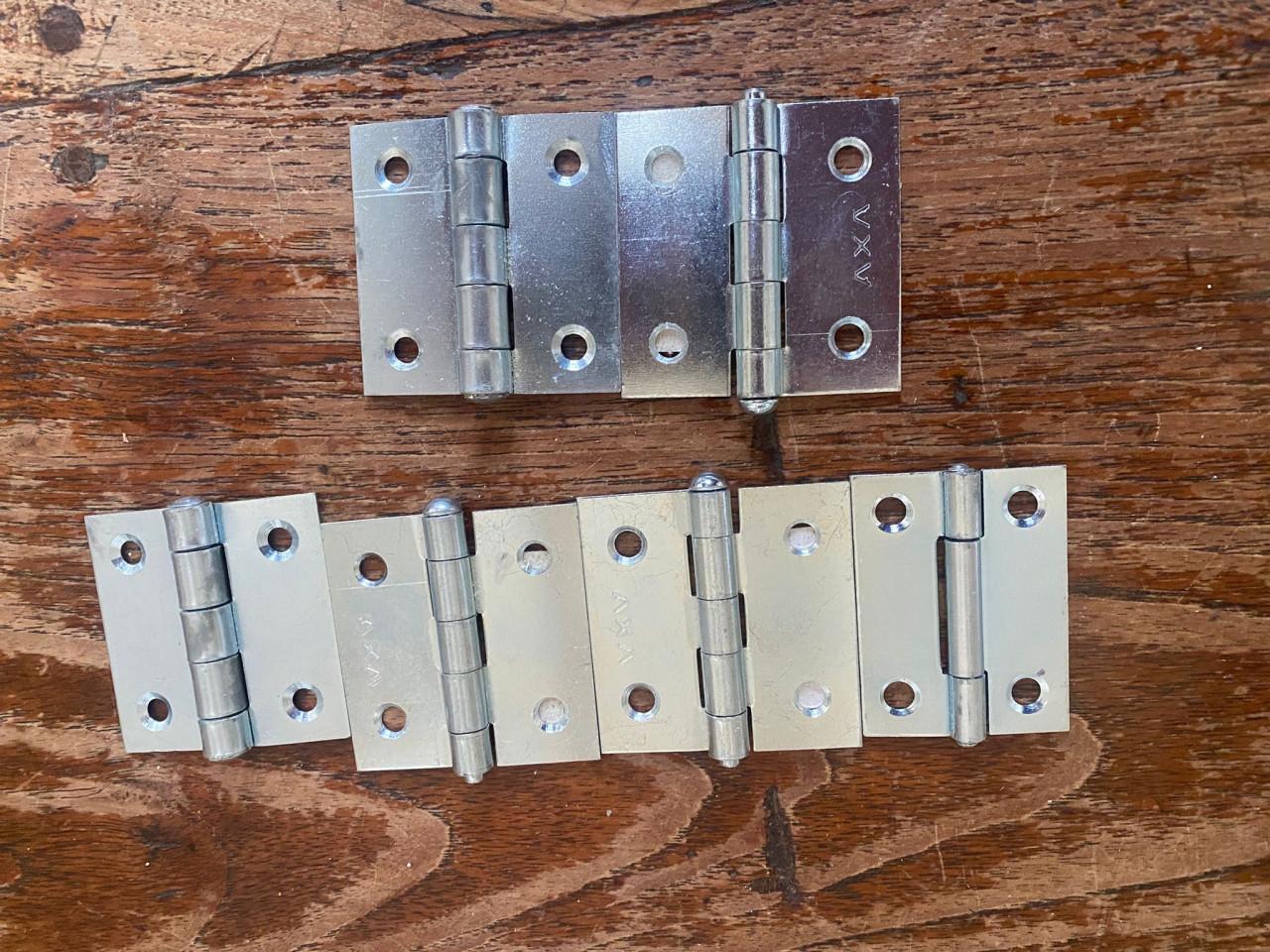 Scharnieren (37 stuks ongebruikt)