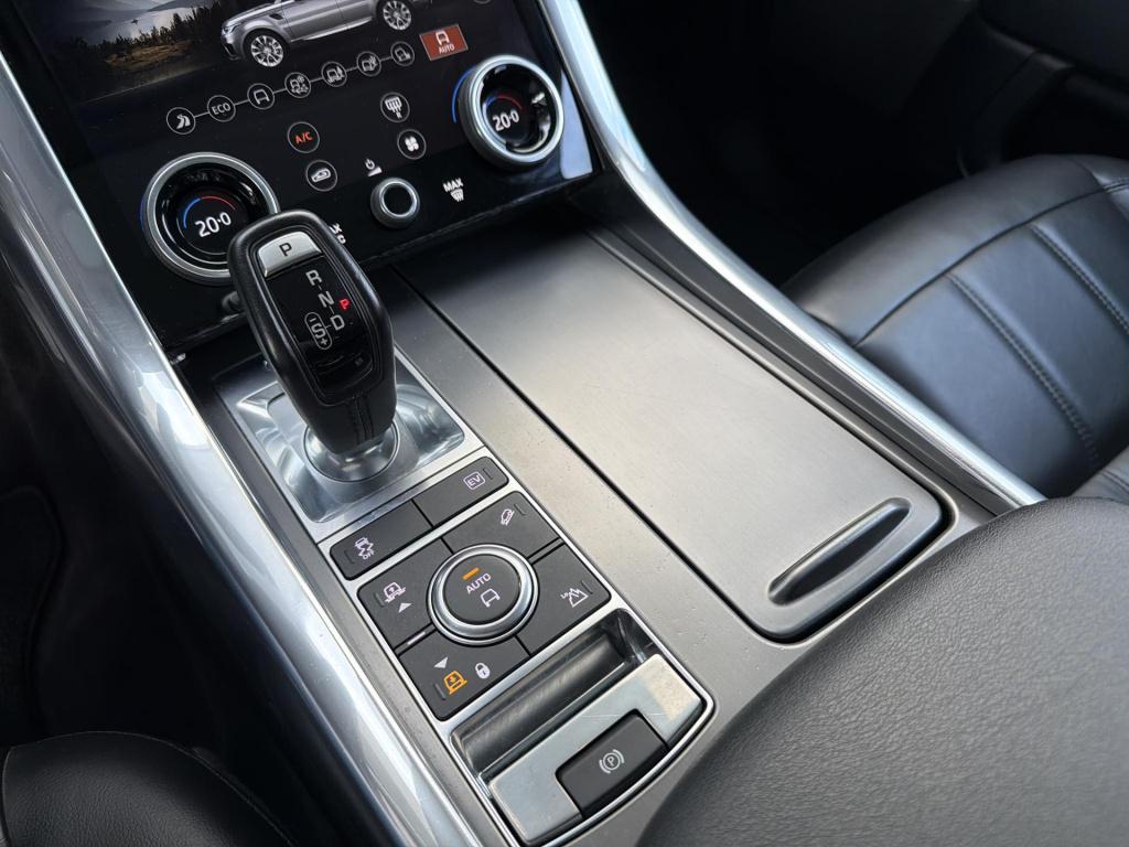 Land Rover Range Rover 2.0 p400e se plug-in hybrid